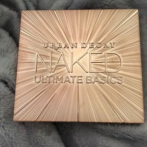 NAKED ultimate basics palette